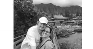 couple travel photo